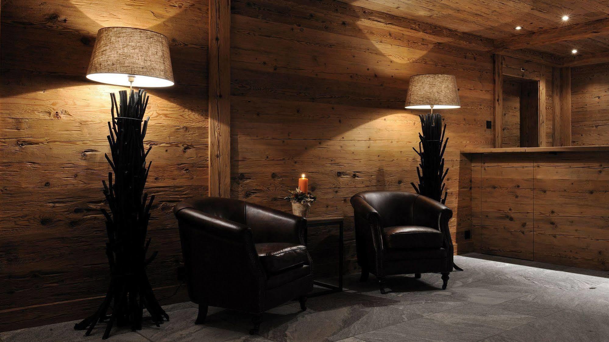 Hotel Des Alpes Superieur Gstaad Eksteriør billede
