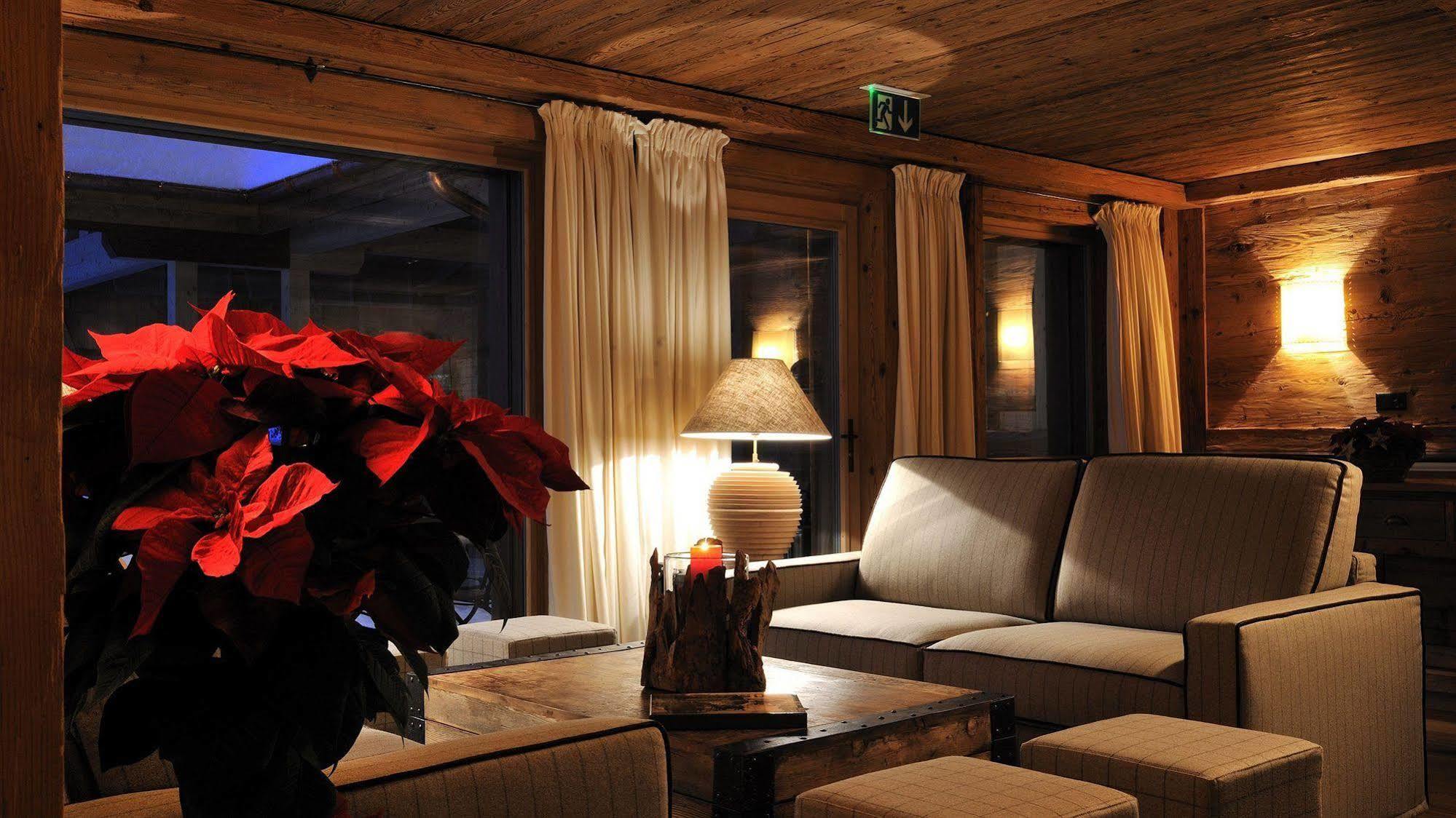Hotel Des Alpes Superieur Gstaad Eksteriør billede